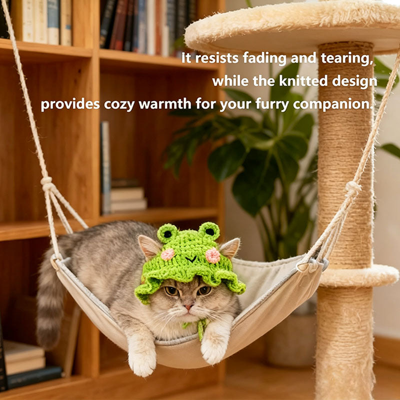 Premium Hand-Knitted Frog Hat for Cats