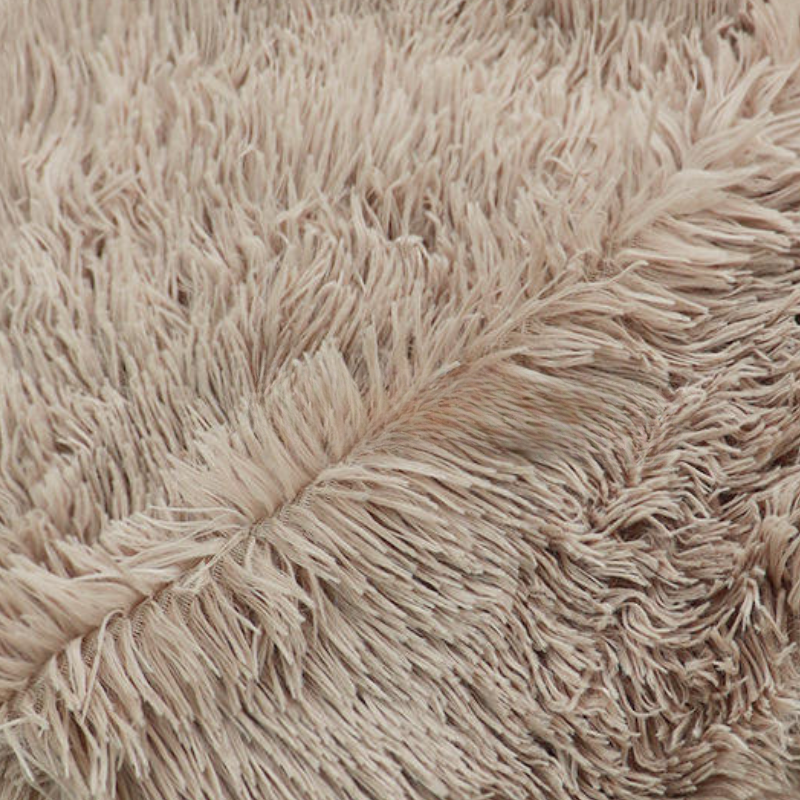 Calming Dog Blanket — Soft Faux Fur, Anti-Anxiety