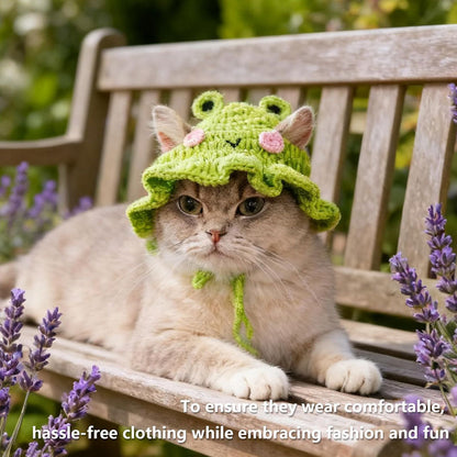 Premium Hand-Knitted Frog Hat for Cats