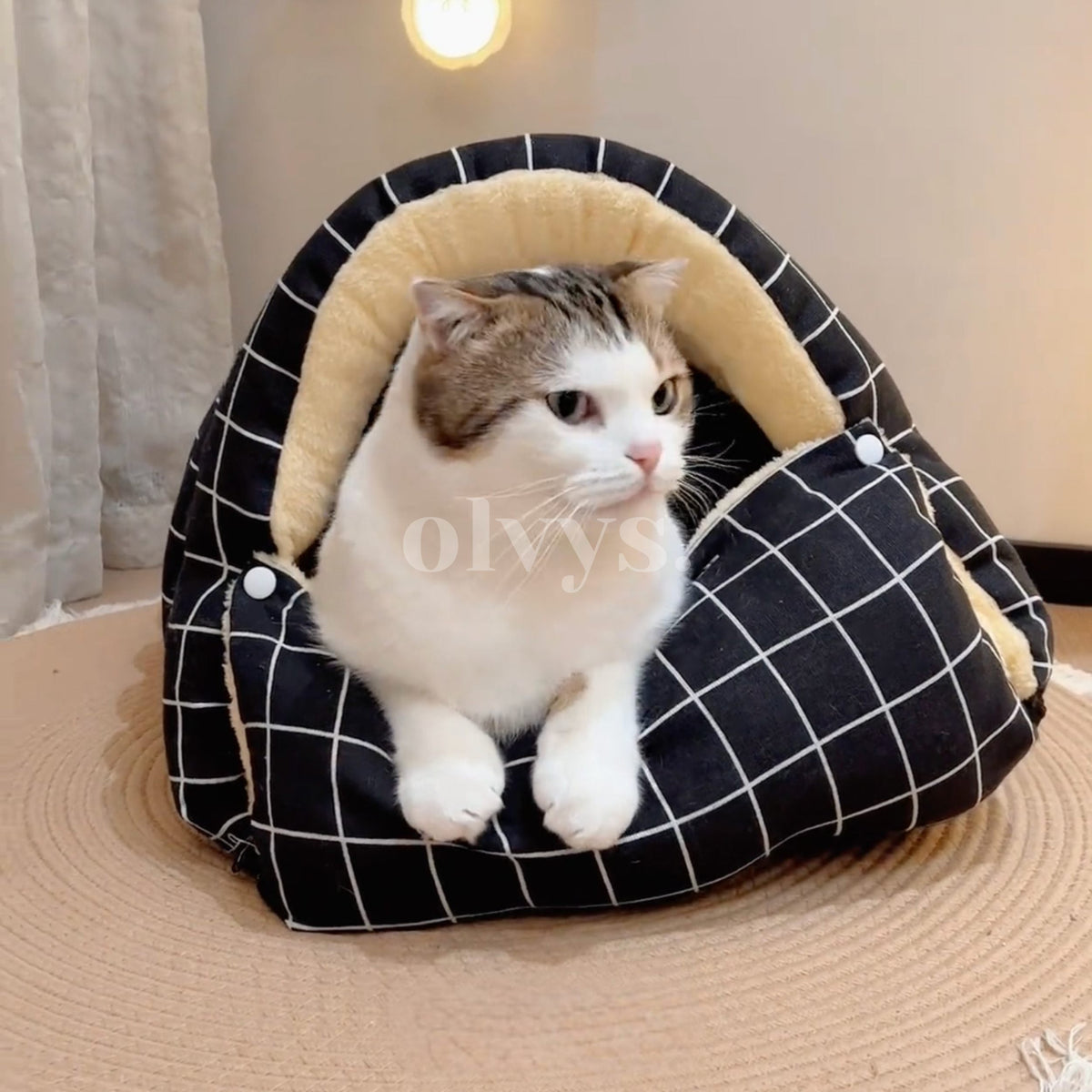 Calming Cat Cave Bed — Cozy Covered Hideaway